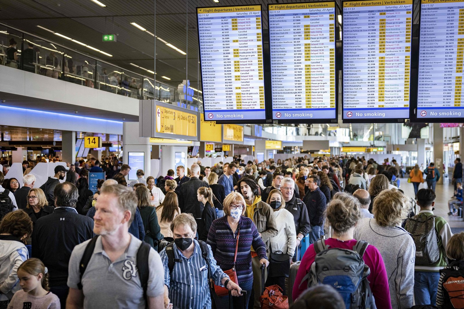 Record flights delayed