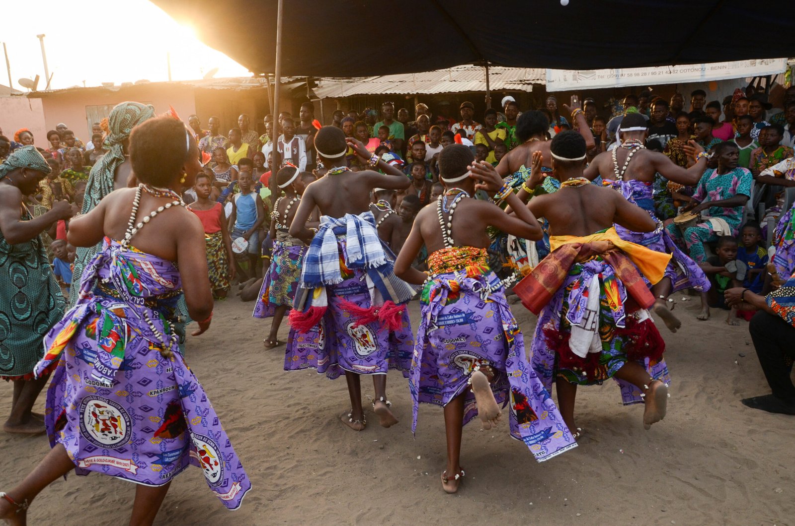 Voodoo-dance-and-rituals-scaled