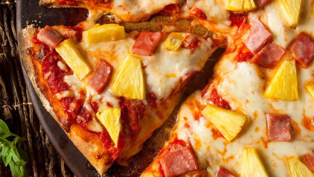 pinapple pizza